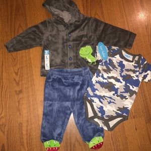 BNWT BON BEBE Boys 3 PC Set SZ.6-9 MO.